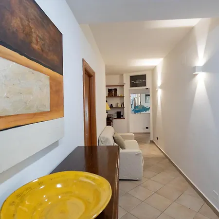 Sedicimarzo Bed & Breakfast Scalea