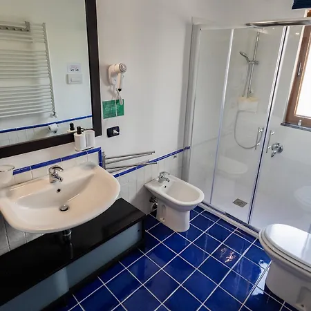 Sedicimarzo Bed & Breakfast