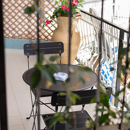 Sedicimarzo Bed & Breakfast Scalea